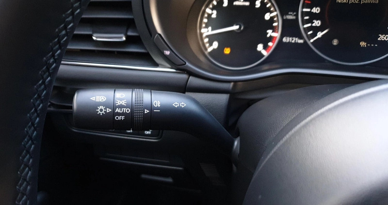 Mazda 3 cena 89900 przebieg: 62863, rok produkcji 2021 z Ostroróg małe 379